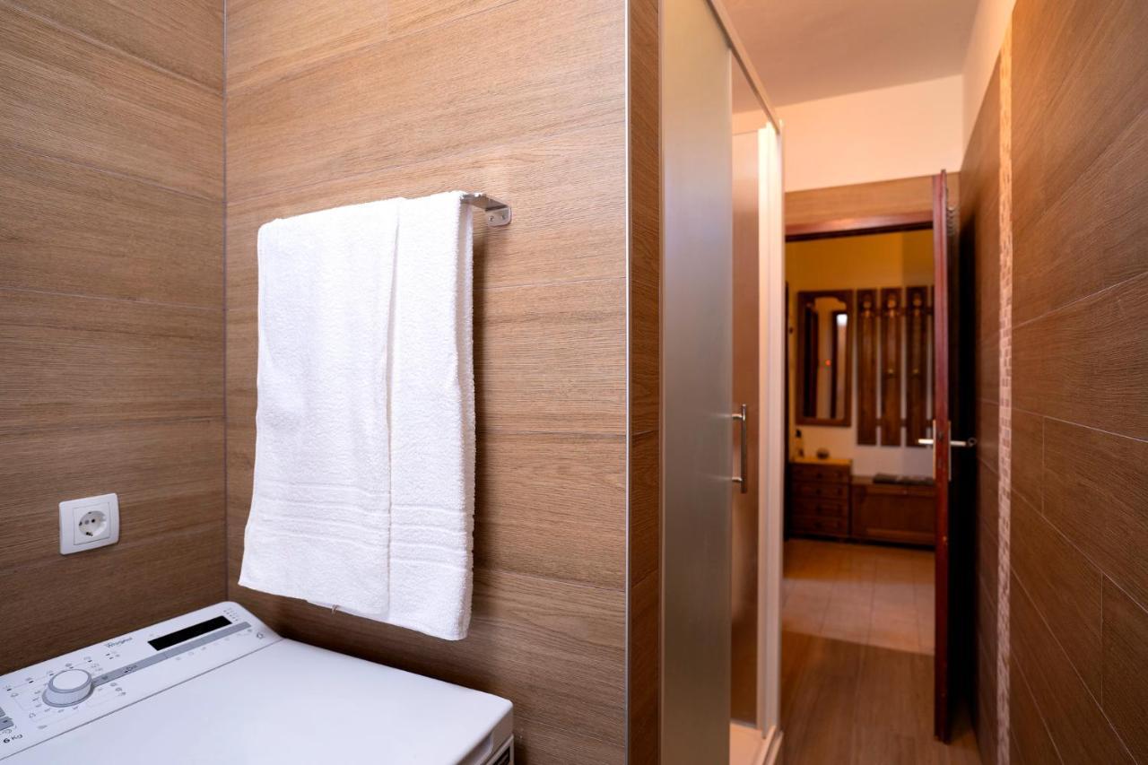 Apartments Draganic Jelsa  Εξωτερικό φωτογραφία