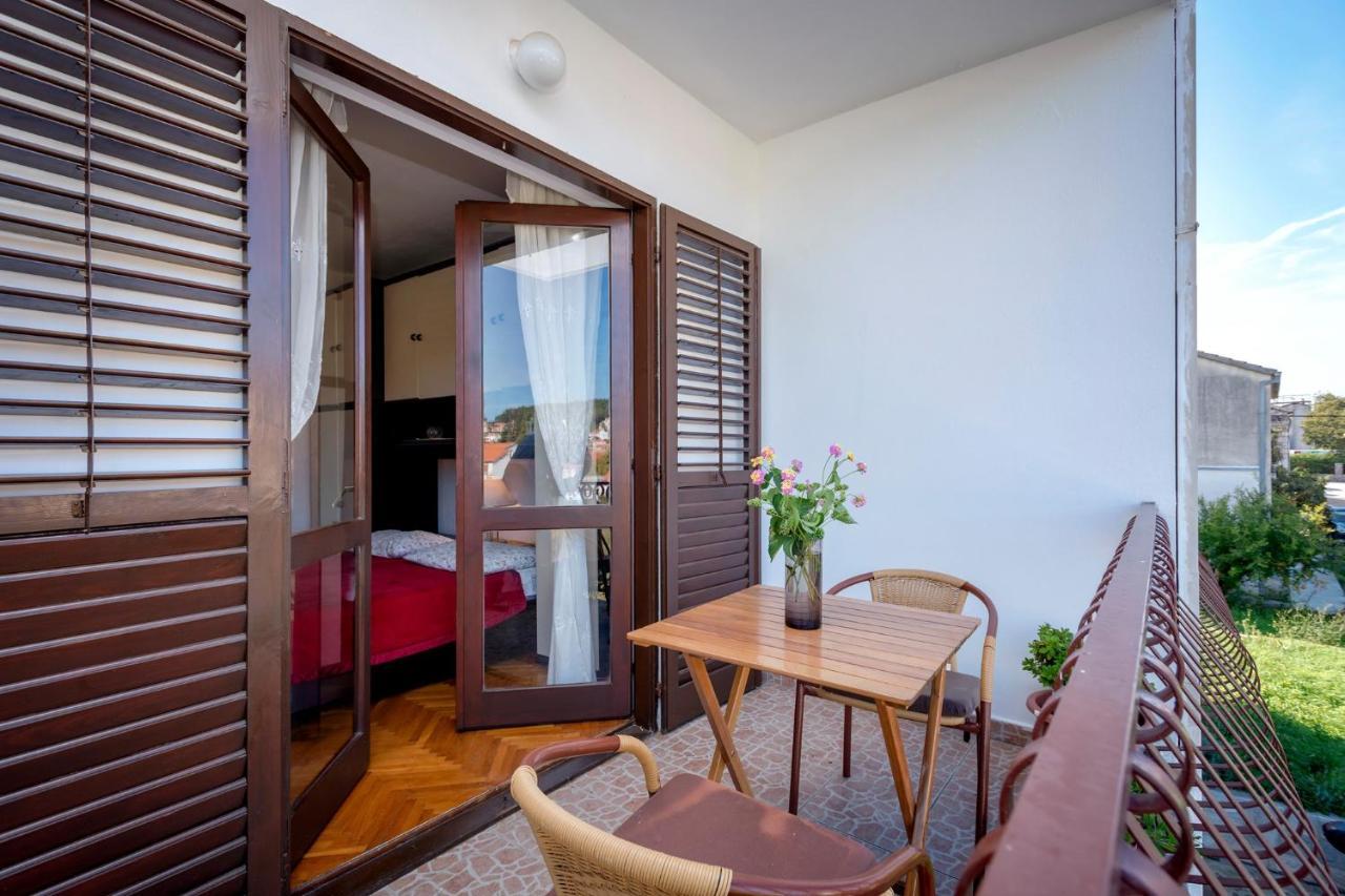 Apartments Draganic Jelsa  Εξωτερικό φωτογραφία